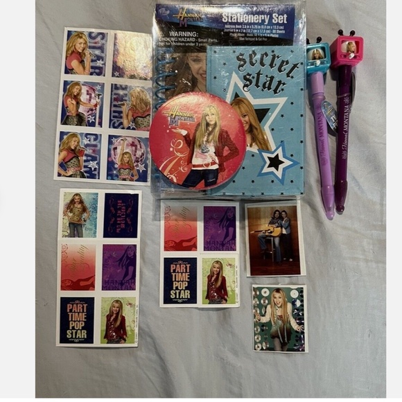 Hannah Montana Miley Cyrus Disney Stationary Set, Two T.V. Pens, and Stickers - Picture 7 of 10